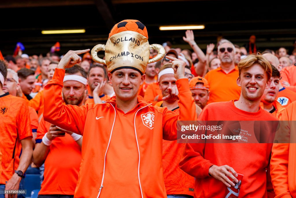 Siêu dự bị tỏa sáng, Hà Lan thắng ngược Ba Lan đầy kịch tính ảnh 10 Siêu dự bị tỏa sáng, Hà Lan thắng ngược Ba Lan đầy kịch tính ảnh 10