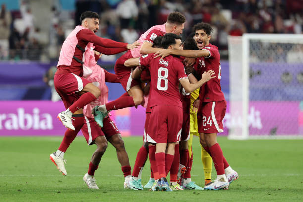 Thua Qatar 0-1, Trung Quốc coi như hết cách qua vòng bảng ảnh 14