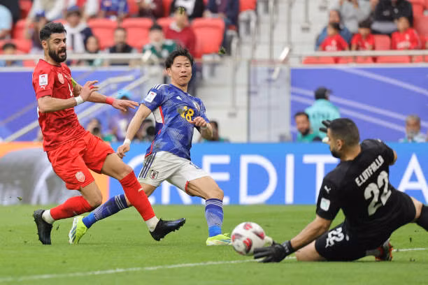 Thắng áp đảo Bahrain, Nhật Bản thẳng tiến vào tứ kết Asian Cup 2023 ảnh 27