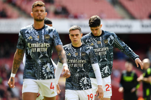 Thắng Bournemouth 3 sao, Arsenal tăng áp lực đua vô địch cho Man City ảnh 2 Thắng Bournemouth 3 sao, Arsenal tăng áp lực đua vô địch cho Man City ảnh 2