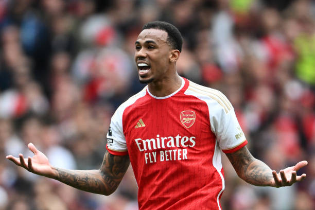 Thắng Bournemouth 3 sao, Arsenal tăng áp lực đua vô địch cho Man City ảnh 20 Thắng Bournemouth 3 sao, Arsenal tăng áp lực đua vô địch cho Man City ảnh 20