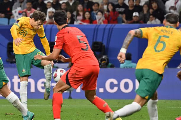Son Heung-min tỏa sáng, Hàn Quốc ngược dòng hạ Australia sau 120 phút ảnh 20