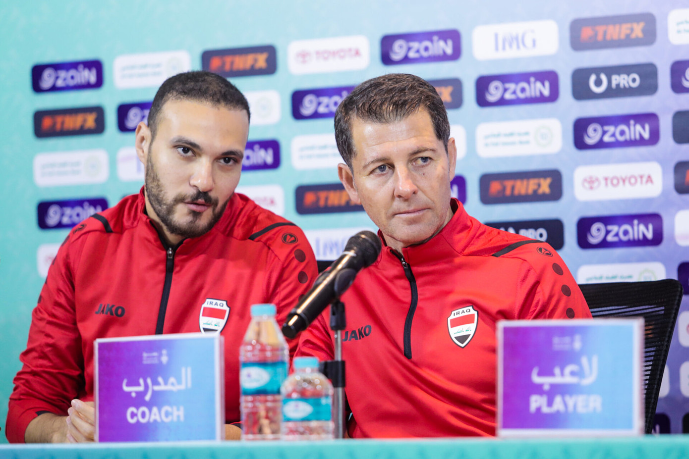 HLV Casas hứa giúp Indonesia loại tuyển Việt Nam