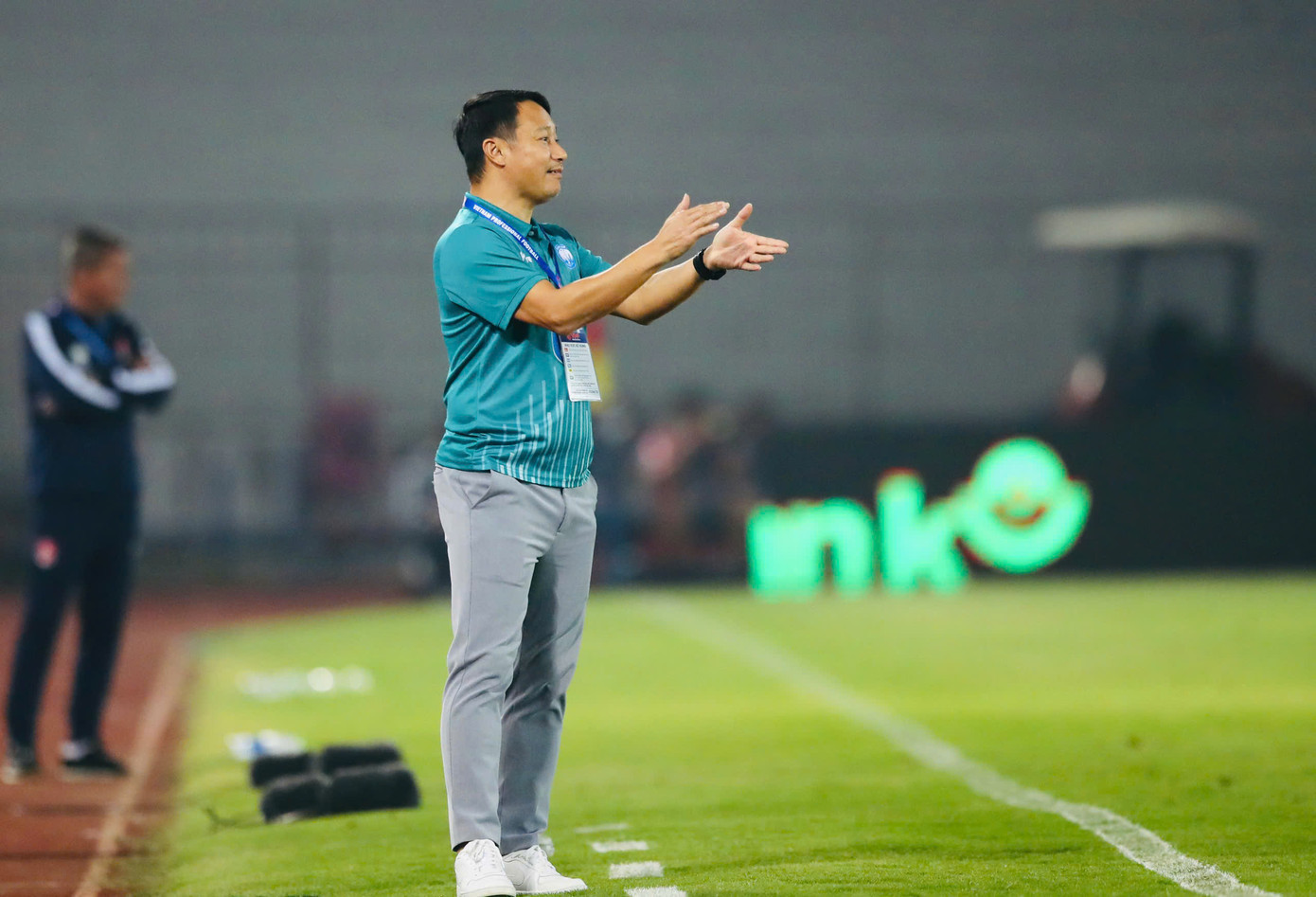 Đánh bại Hải Phòng, Nam Định trở lại cuộc đua vô địch ảnh 3