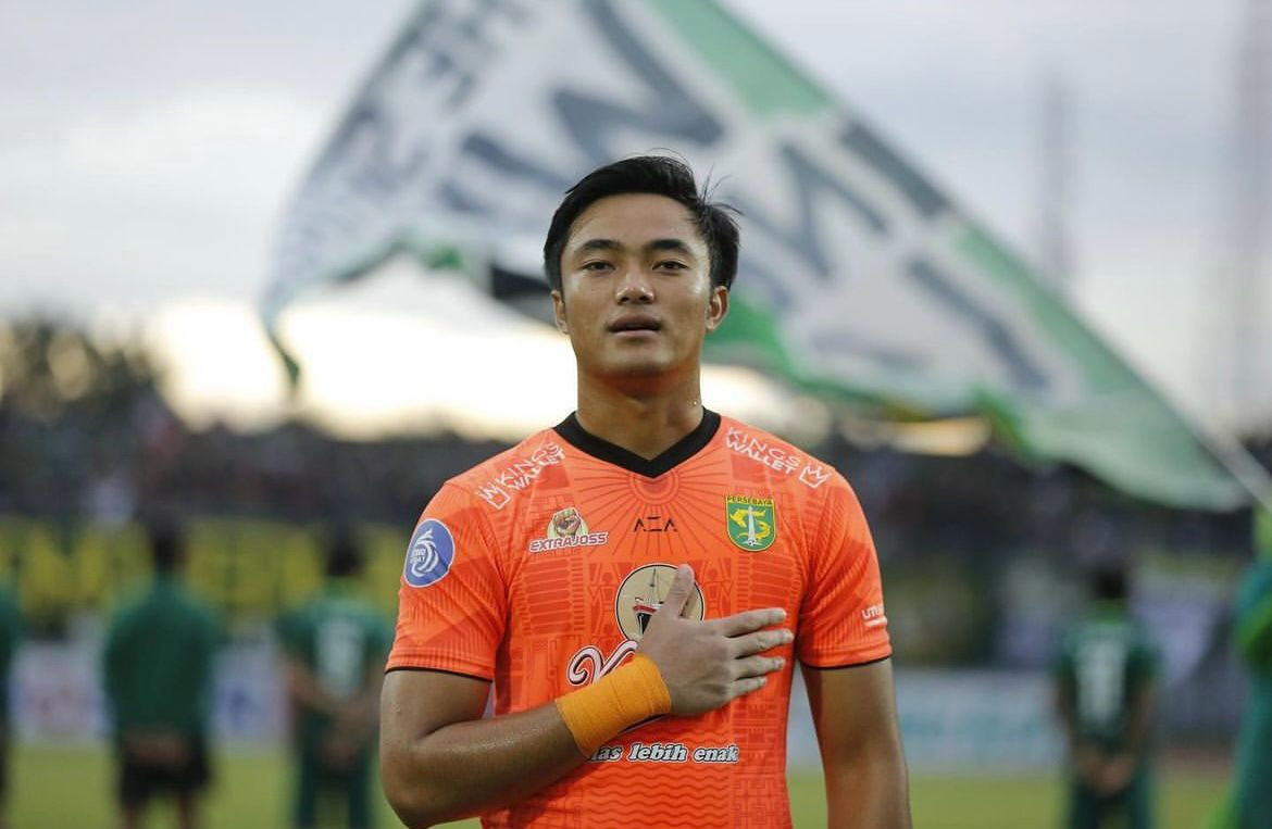 CLB Persebaya Surabaya nổi giận khi Indonesia triệu tập thủ môn Ari
