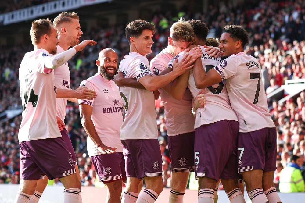 Hojlund lập công, MU ngược dòng thắng Brentford ảnh 14 Hojlund lập công, MU ngược dòng thắng Brentford ảnh 14