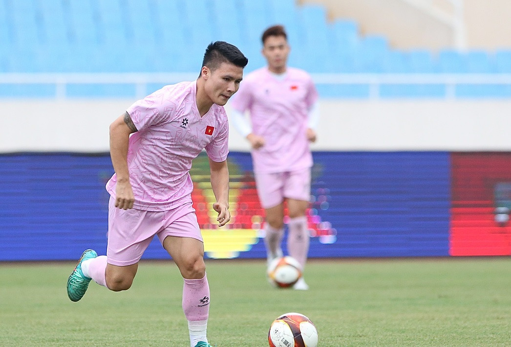 Quang Hải sẽ trở lại đội hình xuất phát của tuyển Việt Nam? Quang Hải sẽ trở lại đội hình xuất phát của tuyển Việt Nam?