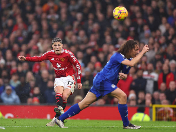 MU đè bẹp Leicester trong trận cuối cùng của HLV tạm quyền Van Nistelrooy ảnh 6