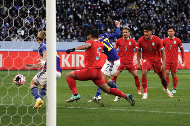 Nhật Bản đè bẹp Thái Lan ngày đầu năm ảnh 12 Nhật Bản đè bẹp Thái Lan ngày đầu năm ảnh 12