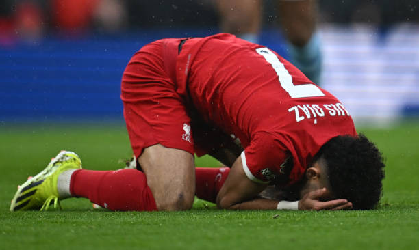 Liverpool chia điểm với Man City, Arsenal chiếm ngôi đầu Ngoại hạng Anh ảnh 27