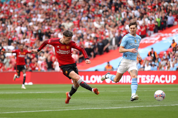 Thắng sốc Man City, MU đoạt FA Cup và vé dự cúp châu Âu ảnh 12 Thắng sốc Man City, MU đoạt FA Cup và vé dự cúp châu Âu ảnh 12