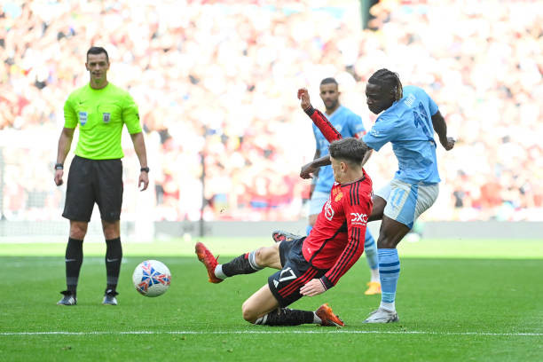 Thắng sốc Man City, MU đoạt FA Cup và vé dự cúp châu Âu ảnh 22 Thắng sốc Man City, MU đoạt FA Cup và vé dự cúp châu Âu ảnh 22