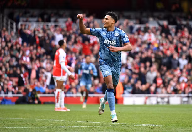 Thua sốc Aston Villa, Arsenal mất ngôi đầu Ngoại hạng Anh ảnh 23