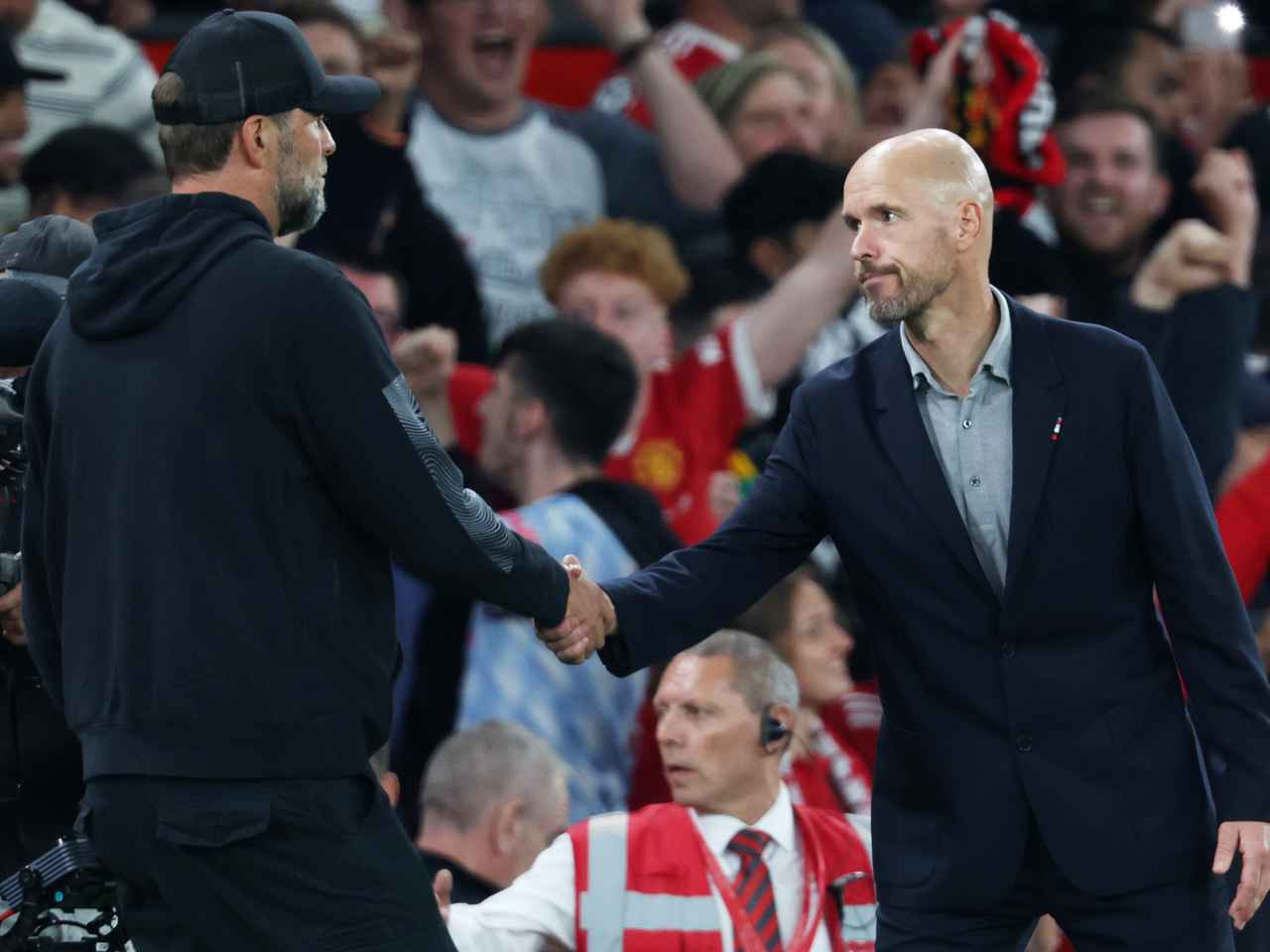 Ten Hag đang chịu áp lực cực lớn ở MU Ten Hag đang chịu áp lực cực lớn ở MU