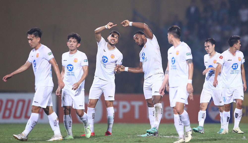 Thép Xanh Nam Định đang bay cao ở V-League mùa này