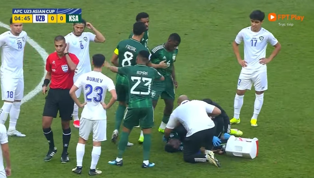 Hạ U23 Saudi Arabia 2-0, U23 Uzbekistan ghi tên vào bán kết ảnh 2