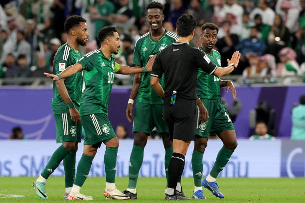 Thái Lan chia điểm với Saudi Arabia trong trận cầu có 4 bàn thắng bị từ chối ảnh 10