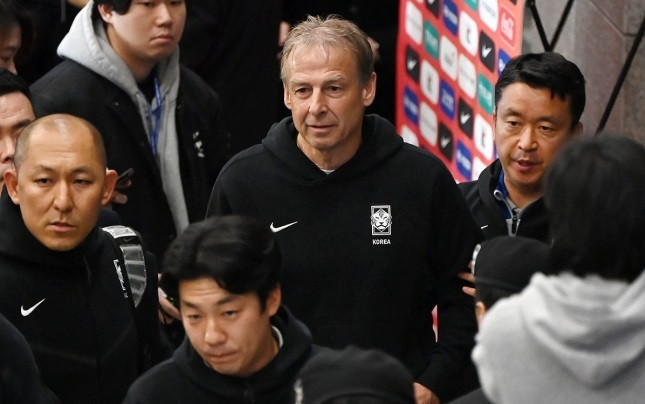HLV Klinsmann chịu nguy cơ bị sa thải sớm HLV Klinsmann chịu nguy cơ bị sa thải sớm