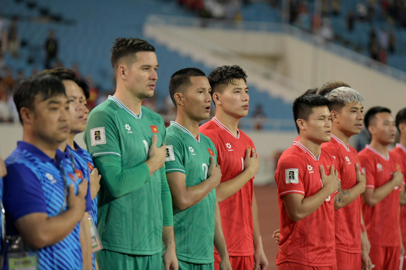 Các cầu thủ dự bị của tuyển Việt Nam. Ảnh: Như Ý Các cầu thủ dự bị của tuyển Việt Nam. Ảnh: Như Ý