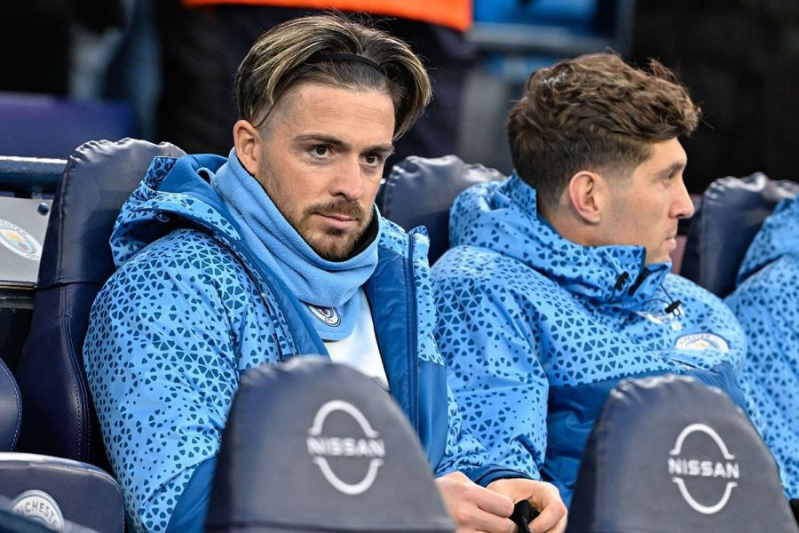 Grealish thường xuyên phải ngồi dự bị ở mùa giải vừa qua