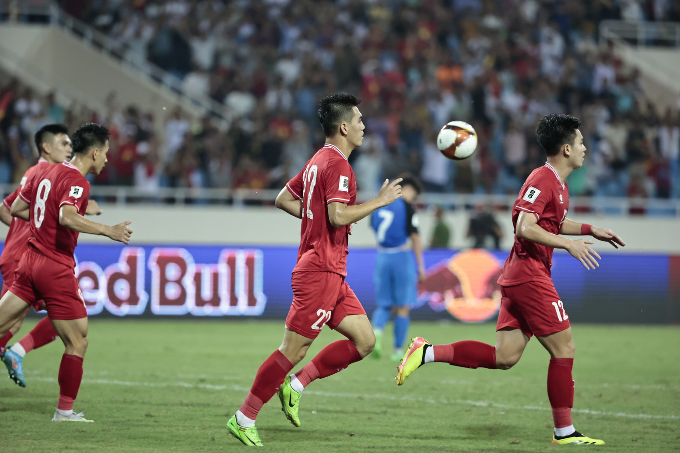 Đội tuyển Việt Nam ngược dòng thắng Philippines tại Mỹ Đình ảnh 32 Đội tuyển Việt Nam ngược dòng thắng Philippines tại Mỹ Đình ảnh 32