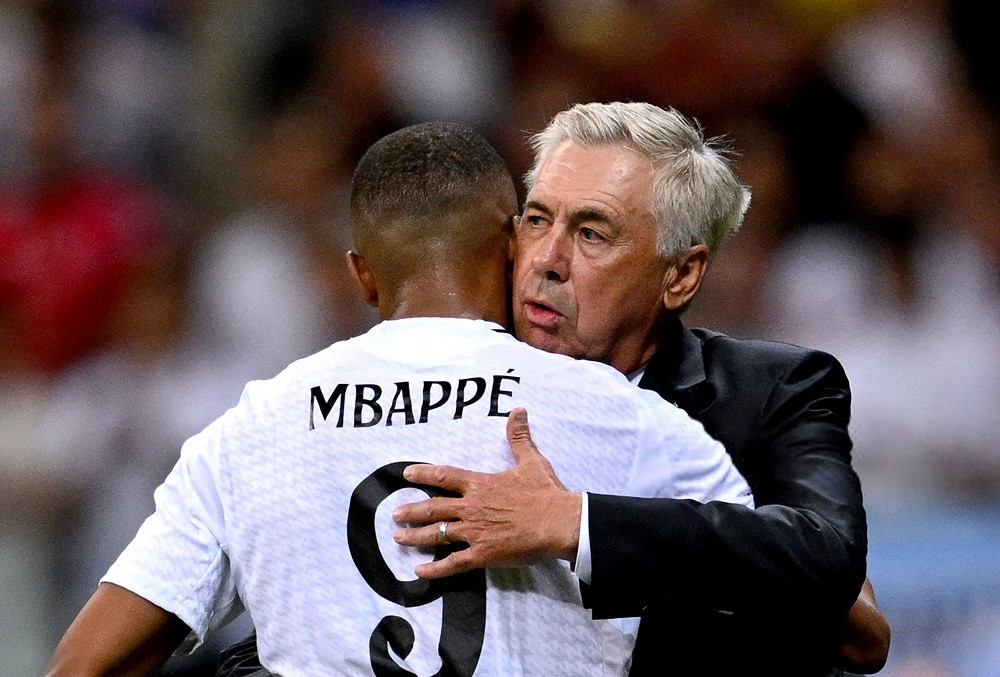 Mbappe tỏa sáng đúng lúc Mbappe tỏa sáng đúng lúc