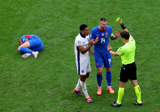 Anh chật vật ngược dòng trước Slovakia ảnh 11 Anh chật vật ngược dòng trước Slovakia ảnh 11