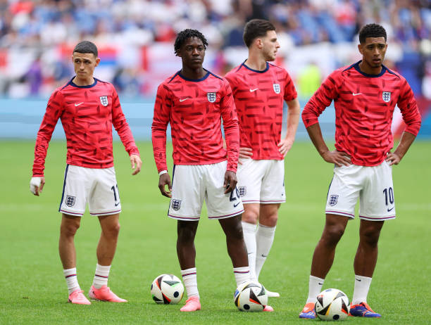 Anh chật vật ngược dòng trước Slovakia ảnh 4 Anh chật vật ngược dòng trước Slovakia ảnh 4