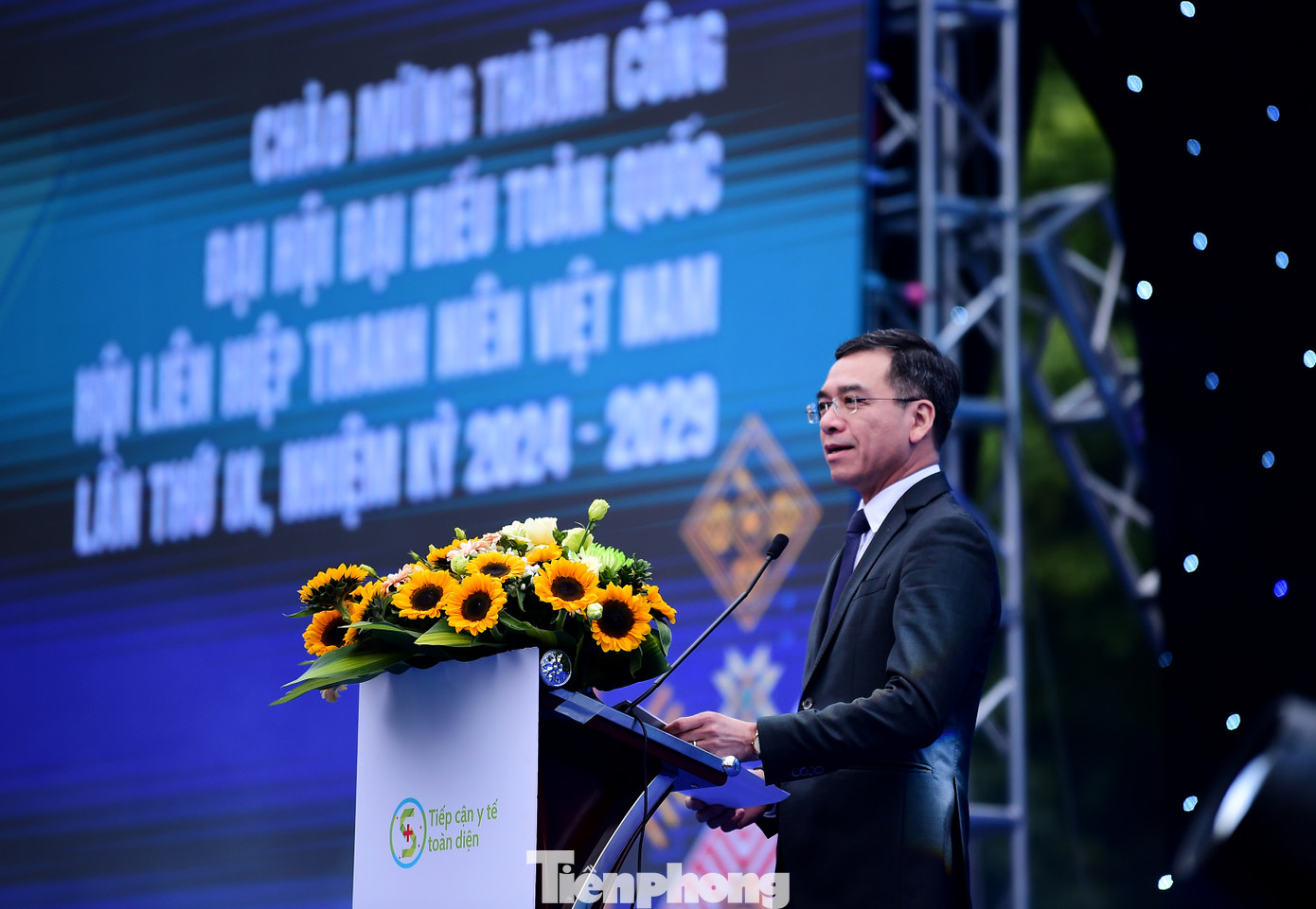 Chủ tịch T.Ư Hội Thầy thuốc trẻ Việt Nam Hà Anh Đức phát biểu tại chương trình. Ảnh: Xuân Tùng