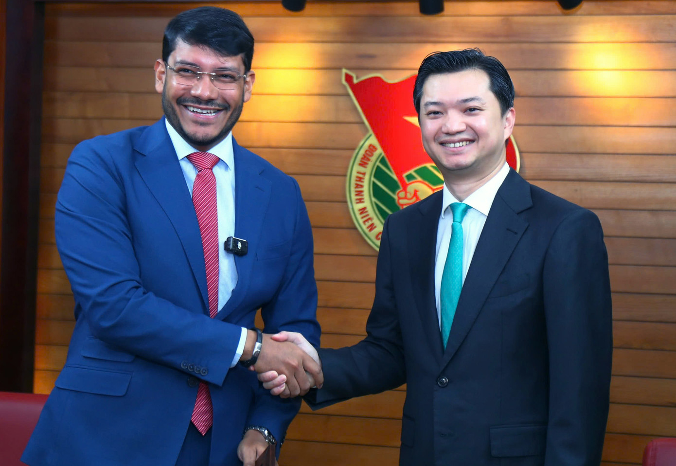 Bí thư T.Ư Đoàn, Chủ tịch T.Ư Hội SVVN Nguyễn Minh Triết và Phó Chủ tịch Đảng XHCN thống nhất Venezuela phụ trách đối ngoại Rander Pena tại buổi tiếp. Ảnh: Vương Bảo Anh