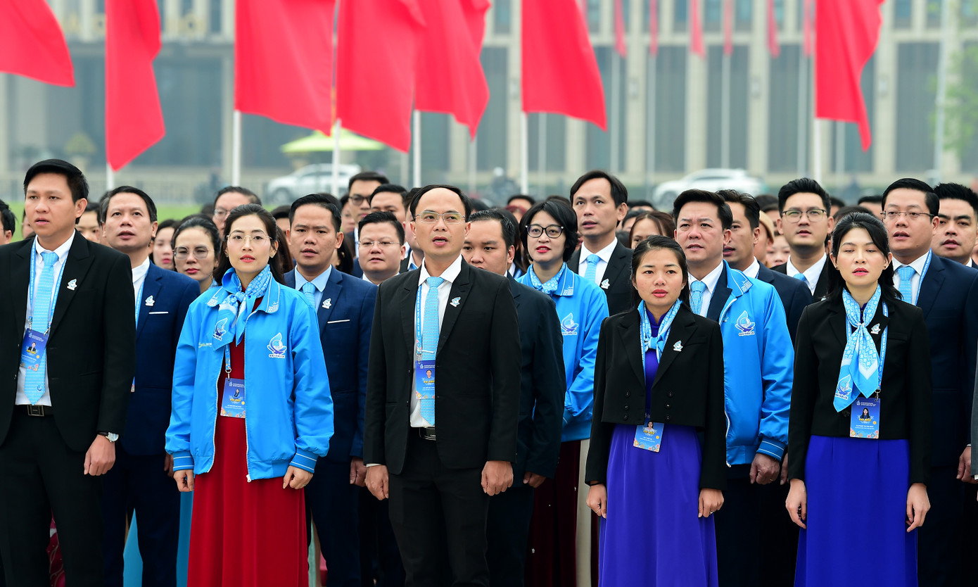 Trong số đại biểu tham dự Đại hội, có 371 đại biểu nữ và 609 đại biểu nam. Có 196 đại biểu là người dân tộc thiểu số. Có 119 đại biểu thuộc các tôn giáo. 718 đại biểu là đảng viên. Về trình độ, có 1 đại biểu là giáo sư; 2 đại biểu là phó giáo sư; 26 đại biểu là tiến sĩ; 293 đại biểu là thạc sĩ; 552 đại biểu trình độ đại học; 44 đại biểu trình độ cao đẳng, trung cấp.