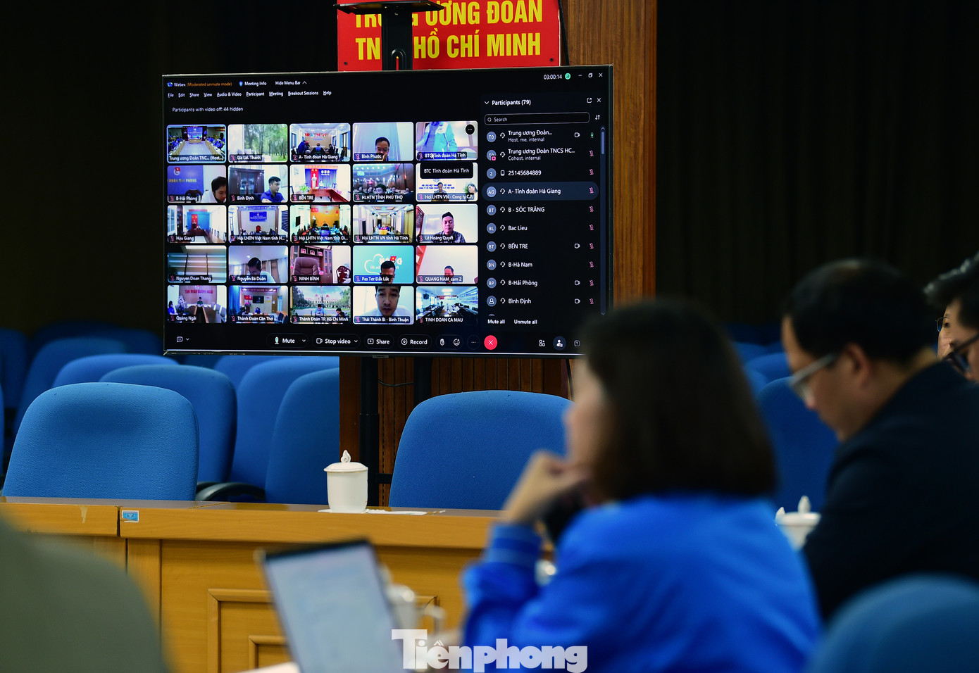 Hội nghị diễn ra theo hình thức trực tiếp kết hợp trực tuyến. Ảnh: Xuân Tùng