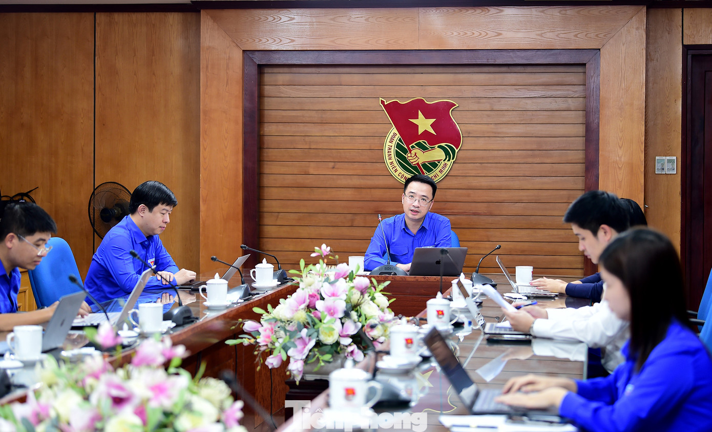 Bí thư T.Ư Đoàn Nguyễn Tường Lâm chủ trì buổi làm việc. Ảnh: Xuân Tùng Bí thư T.Ư Đoàn Nguyễn Tường Lâm chủ trì buổi làm việc. Ảnh: Xuân Tùng