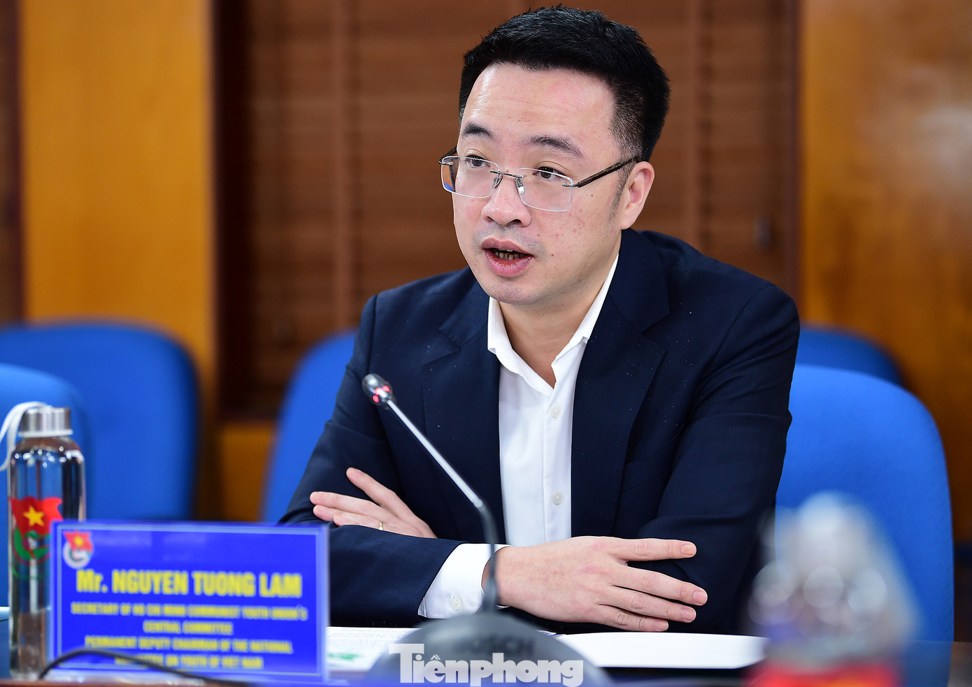 Anh Nguyễn Tường Lâm trao đổi tại buổi làm việc. Ảnh: Xuân Tùng Anh Nguyễn Tường Lâm trao đổi tại buổi làm việc. Ảnh: Xuân Tùng