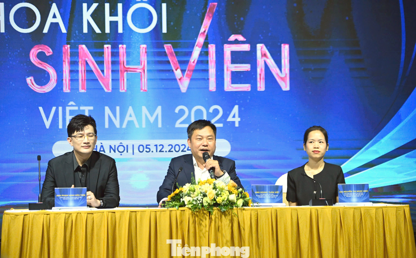 Ban Tổ chức cuộc thi trao đổi, thông tin với báo chí tại chương trình phát động. Ban Tổ chức cuộc thi trao đổi, thông tin với báo chí tại chương trình phát động.