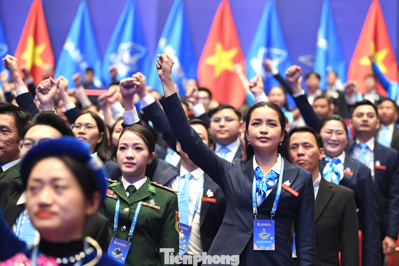 Các đại biểu thể hiện tinh thần quyết tiến tại Đại hội. Các đại biểu thể hiện tinh thần quyết tiến tại Đại hội.