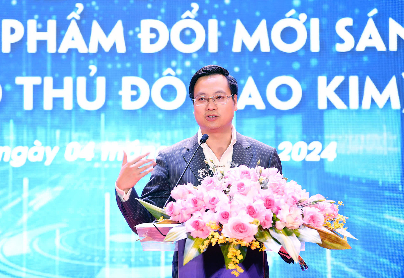 Anh Trần Quang Hưng phát biểu tại chung kết cuộc thi. Ảnh: Xuân Tùng Anh Trần Quang Hưng phát biểu tại chung kết cuộc thi. Ảnh: Xuân Tùng