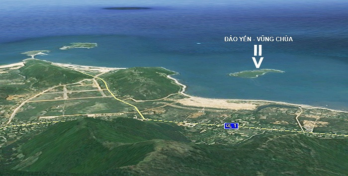 Còn đây là hình ảnh nhìn theo hướng chính Tây. Đảo Yến cách đất liền với điểm gần nhất ở thôn Thọ Sơn khoảng 1km. Hòn đảo này có diện tích 10ha và còn khá hoang sơ