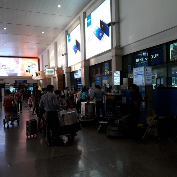 Sân bay Tân Sơn Nhất thông thoáng sáng 29 Tết ảnh 12