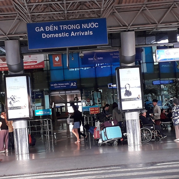 Sân bay Tân Sơn Nhất thông thoáng sáng 29 Tết ảnh 5