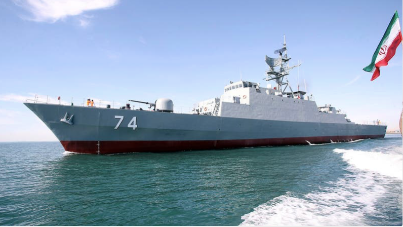Tàu khu trục Sahand của Hải quân Iran. (Ảnh: Alarabiya) Tàu khu trục Sahand của Hải quân Iran. (Ảnh: Alarabiya)