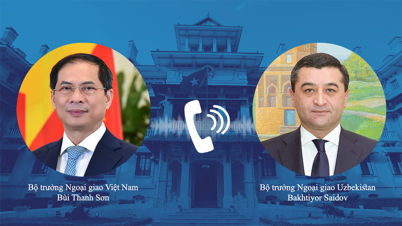 Bộ trưởng Ngoại giao Bùi Thanh Sơn và người đồng cấp Uzbekistan Bakhtiyor Saidov. (Ảnh: Mofa) Bộ trưởng Ngoại giao Bùi Thanh Sơn và người đồng cấp Uzbekistan Bakhtiyor Saidov. (Ảnh: Mofa)