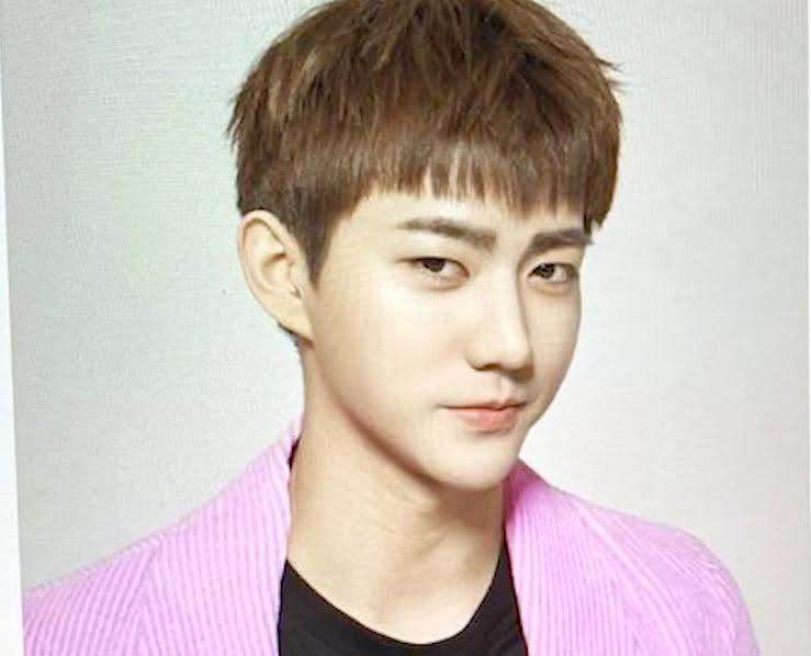 Sau đó, anh đổi tên thành Kim Bum và tiếp tục đi thử giọng vào năm 2016. Sau đó, anh đổi tên thành Kim Bum và tiếp tục đi thử giọng vào năm 2016.