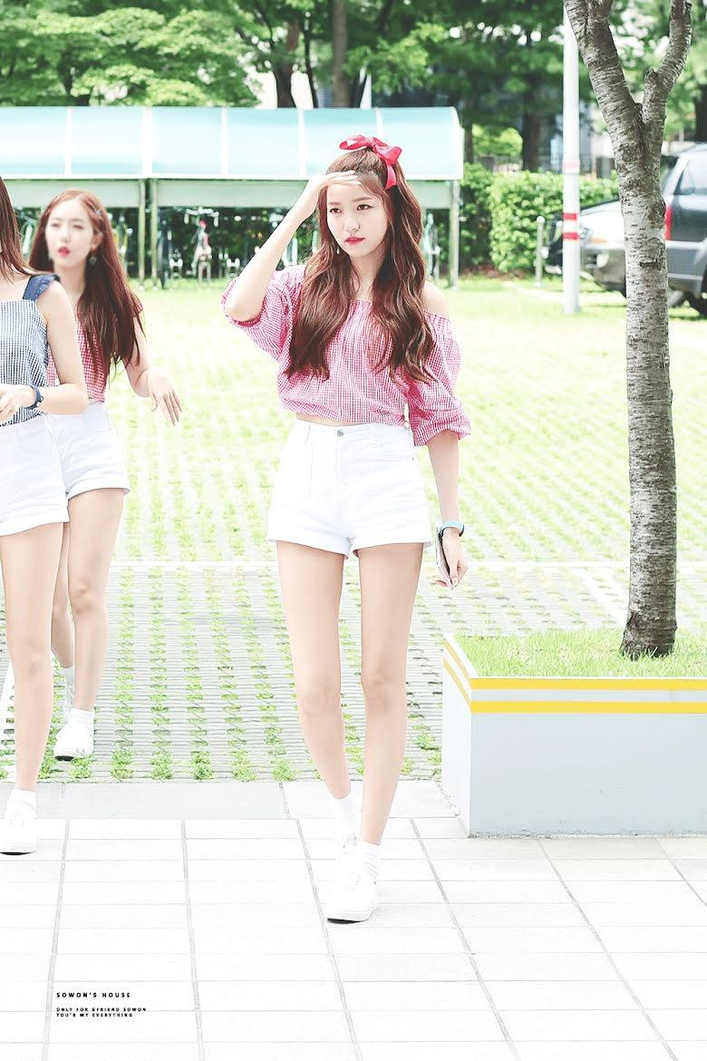Sowon - GFRIEND (172cm) Sowon - GFRIEND (172cm)