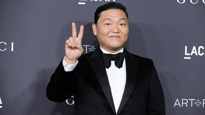 Psy đứng thứ 2. Psy đứng thứ 2.