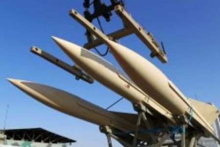 Hệ thống tên lửa phòng không tầm trung Mersad. Ảnh: Press TV. Hệ thống tên lửa phòng không tầm trung Mersad. Ảnh: Press TV