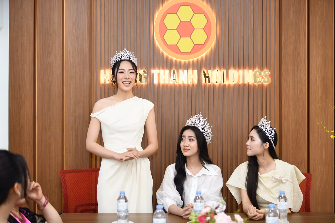 Á hậu Nguyễn Thị Vân Nhi chia sẻ mong muốn lan tỏa hình ảnh về du lịch Hải Phòng vì đã nhận được nhiều sự ủng hộ, cổ vũ của khán giả quê nhà trong quá trình tham gia cuộc thi.