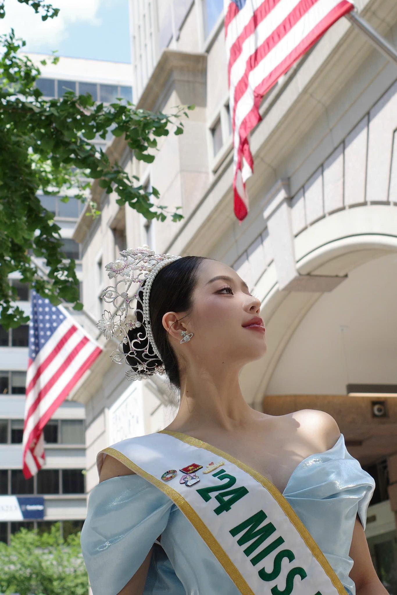 Cùng ngày, cô tham gia hoạt động về môi trường mang tên The Clean Earth Project (Dự án Trái Đất Sạch). Thanh Thủy đã đồng hành cùng các thí sinh và ban tổ chức Hoa hậu Quốc tế Mỹ trong hoạt động dọn rác, bảo vệ môi trường ở công viên East Potomac tại Washington, Mỹ. Hoa hậu Trái Đất Jessica Lane cũng tham gia hoạt động này.