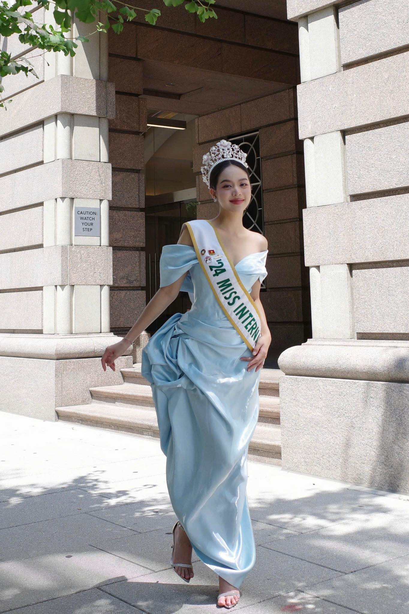 Hôm 5/7, Thanh Thủy tham dự Hội nghị chuyên đề UN Women trong khuôn khổ cuộc thi Hoa hậu Quốc tế Mỹ, với những cuộc đối thoại xoay quanh 17 Mục tiêu phát triển bền vững của Liên Hợp Quốc (SDGs).