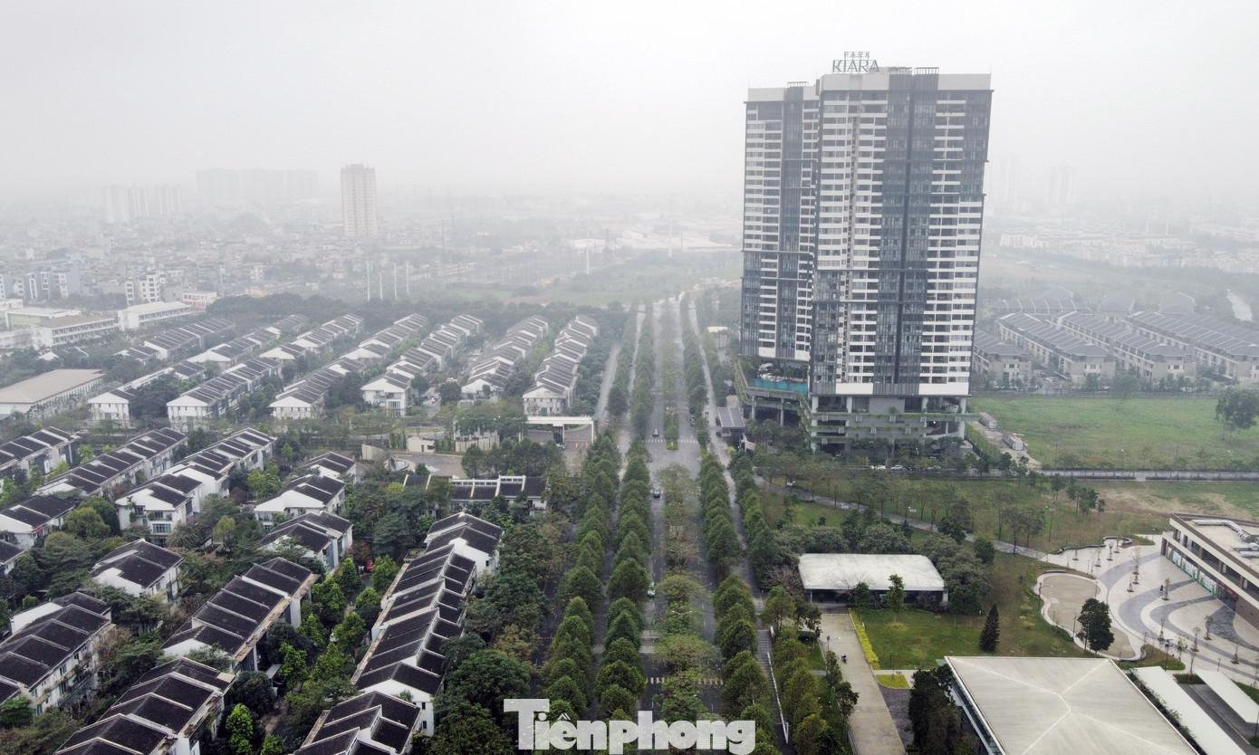 Sở Tài nguyên và Môi trường viện dẫn 3 căn cứ pháp luật để xác định nghĩa vụ tài chính đối với dự án Park City. Đó là mục B, khoản 1, Điều 4 Nghị định số 84/2007/NĐ-CP ngày 25/5/2007 của Chính phủ; mục B, khoản 1, Điều 20 Nghị định số 45/2014/NĐ-CP ngày 15/5/2014 của Chính phủ và khoản 3, Điều 108 Luật Đất đai 2013.